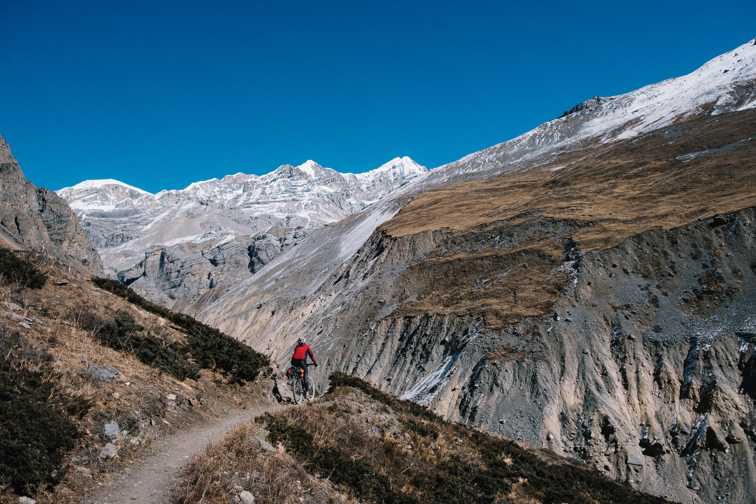 Annapurna Circuit Bike Tour